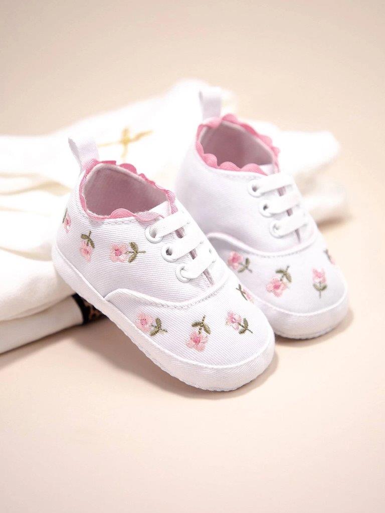 Baby White Daisy Sneaker