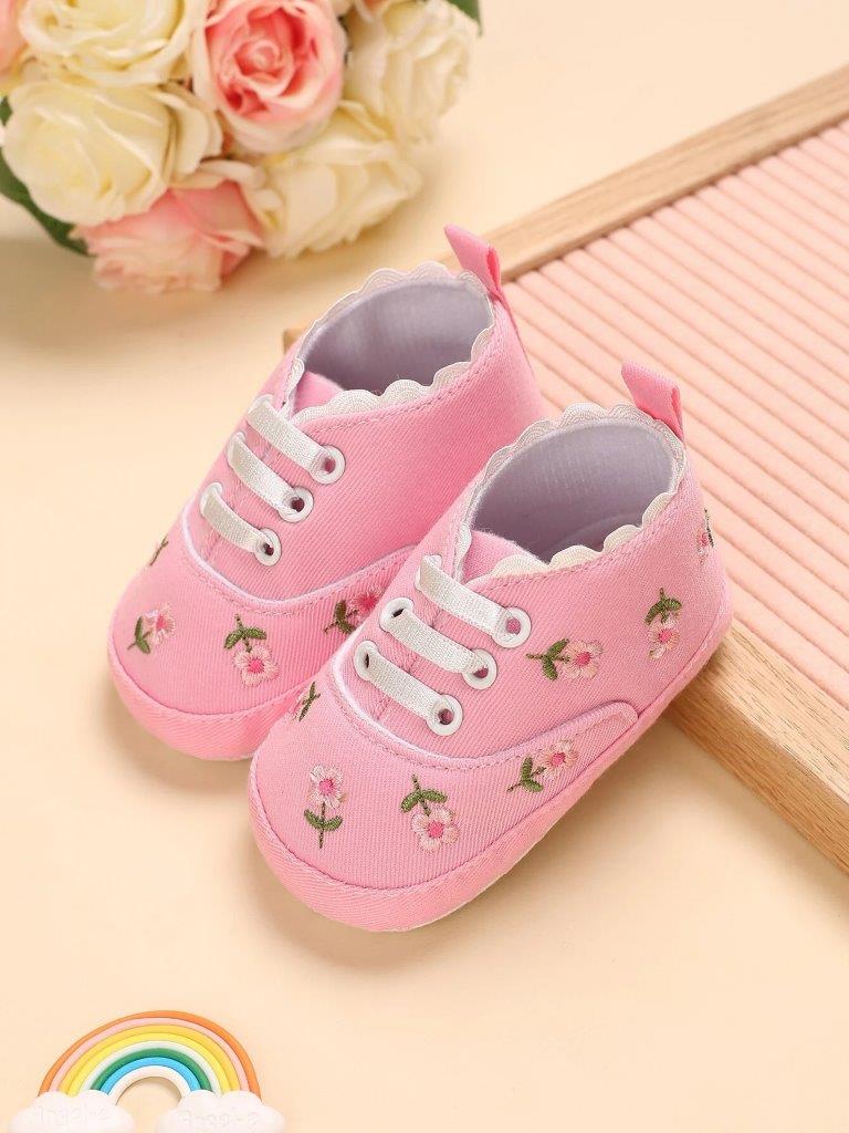 Baby Pink Daisy Sneaker