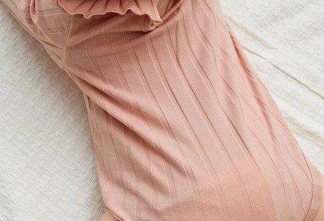 Baby Ribbed Knit Ruffle Bodysuit