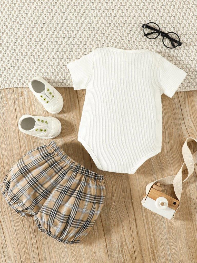 Baby 2 Piece Bodysuit And Shorts Set White