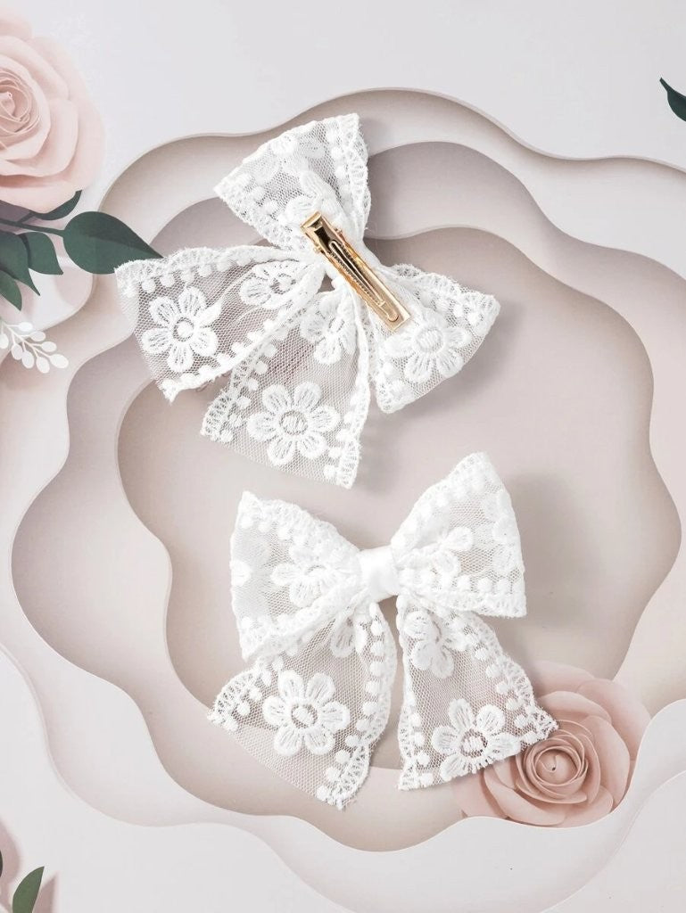 2 Piece Lace Bowknot Design Hair Clips White