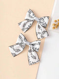 2 Piece Floral Print Hair Clips Set Grey