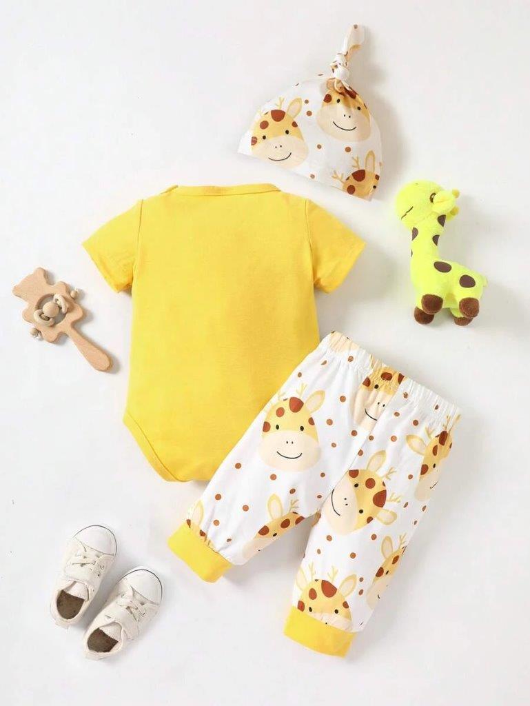 Baby Giraffe Graphic 3 Piece Set