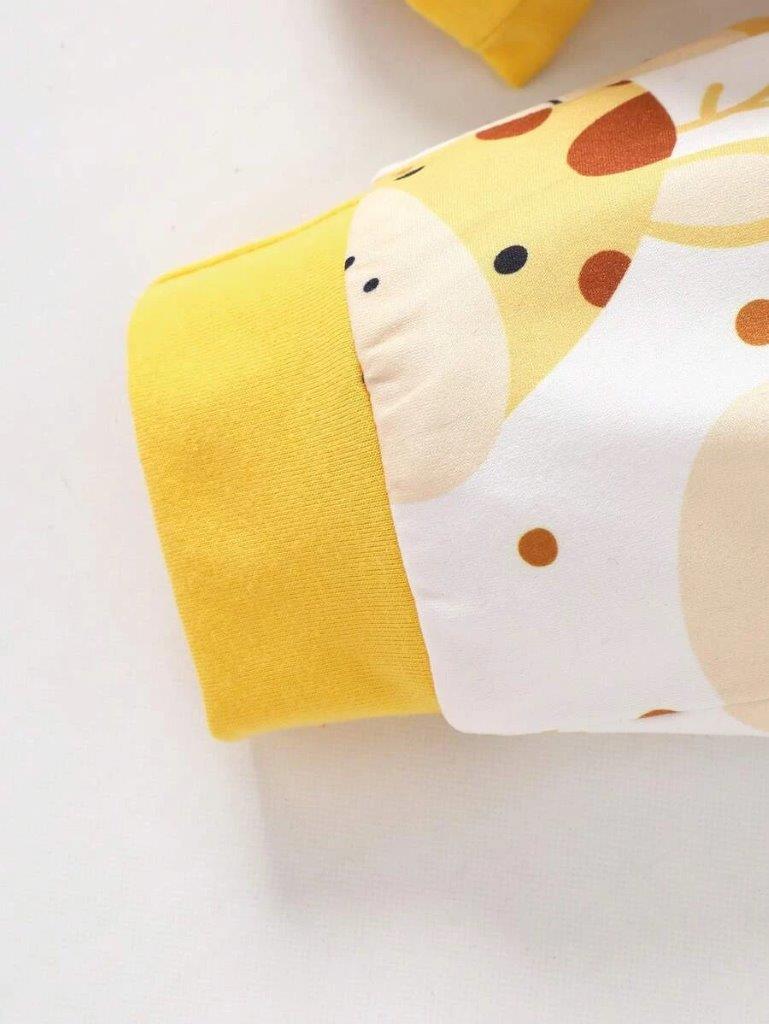 Baby Giraffe Graphic 3 Piece Set