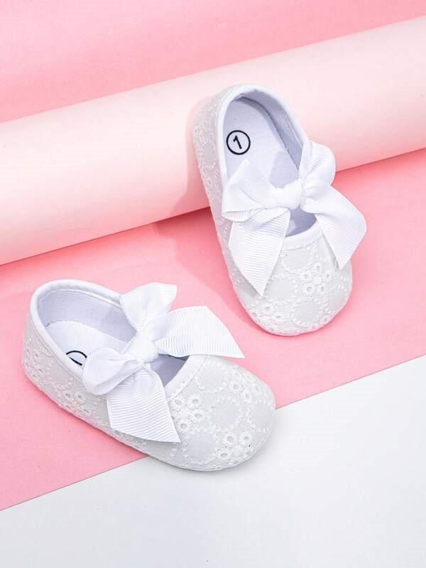 Baby White Pattern Flats