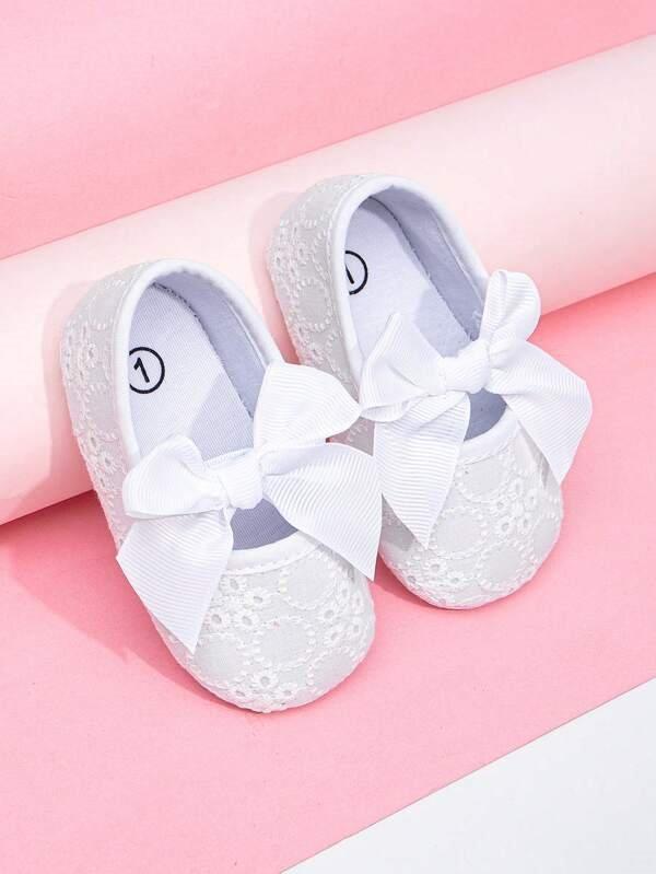 Baby White Pattern Flats
