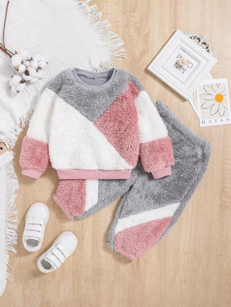 Baby Colour Block Teddy Pullover And Pants Set