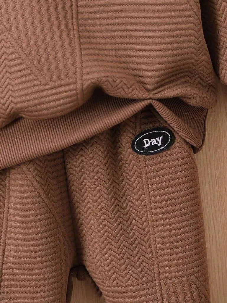 Baby Textured Pattern Sweatshirt And Pants Set Brown