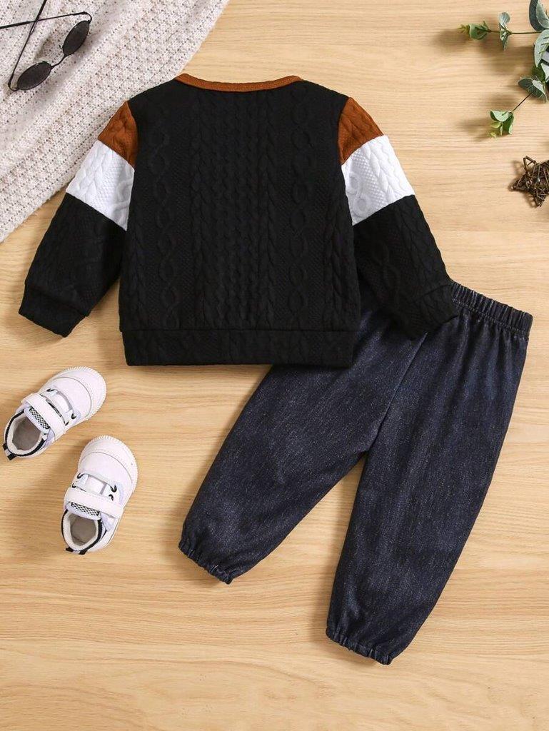 Baby Patterned Pullover And Jogger Pants Set