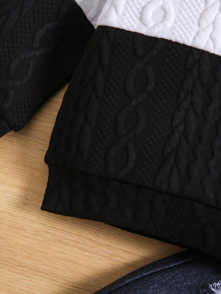 Baby Patterned Pullover And Jogger Pants Set
