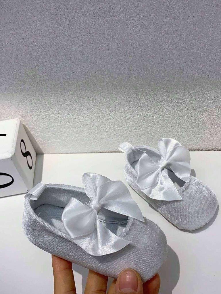 Baby White Silk Bow Flats