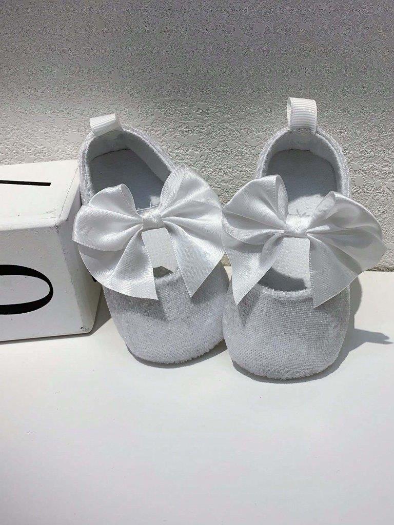 Baby White Silk Bow Flats