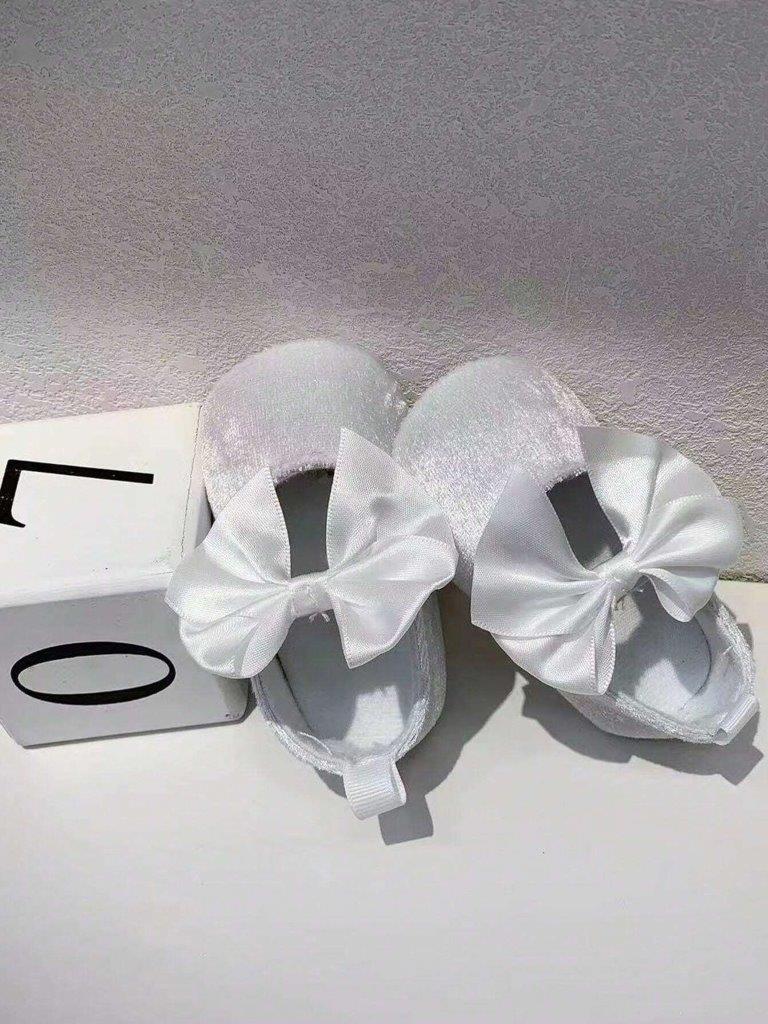 Baby White Silk Bow Flats