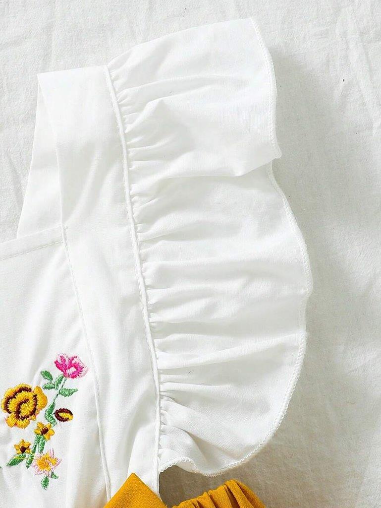 Baby Flora Pattern Front Bow Bodysuit