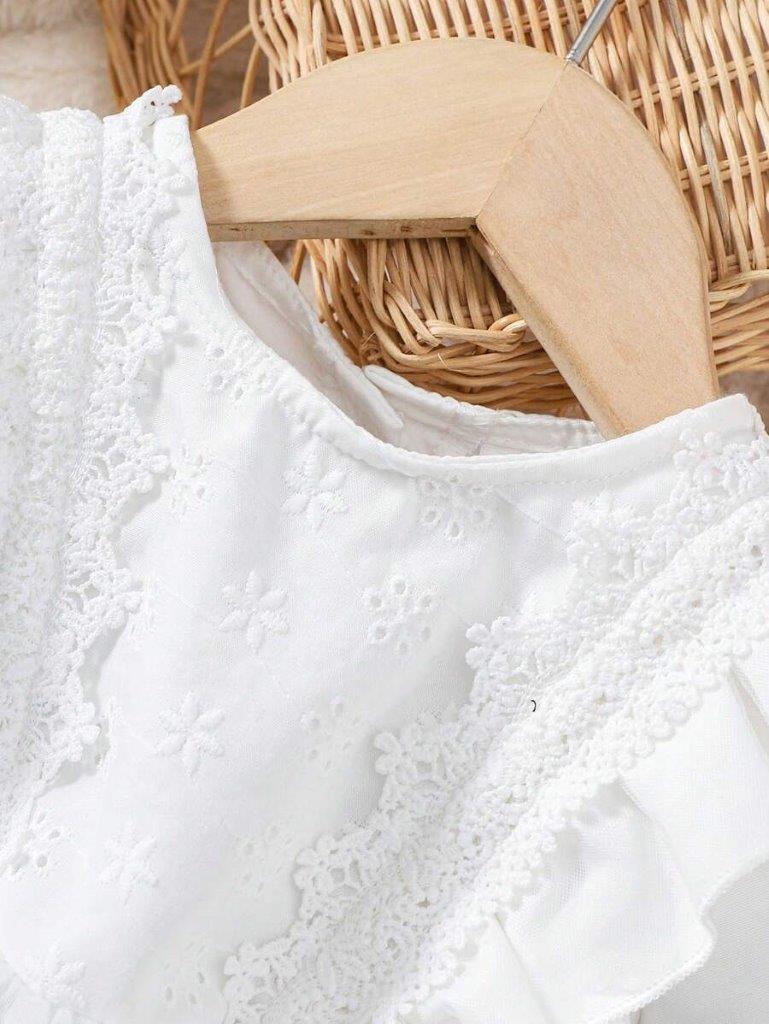 Baby Lace Pattern Ruffle Sleeve Dress