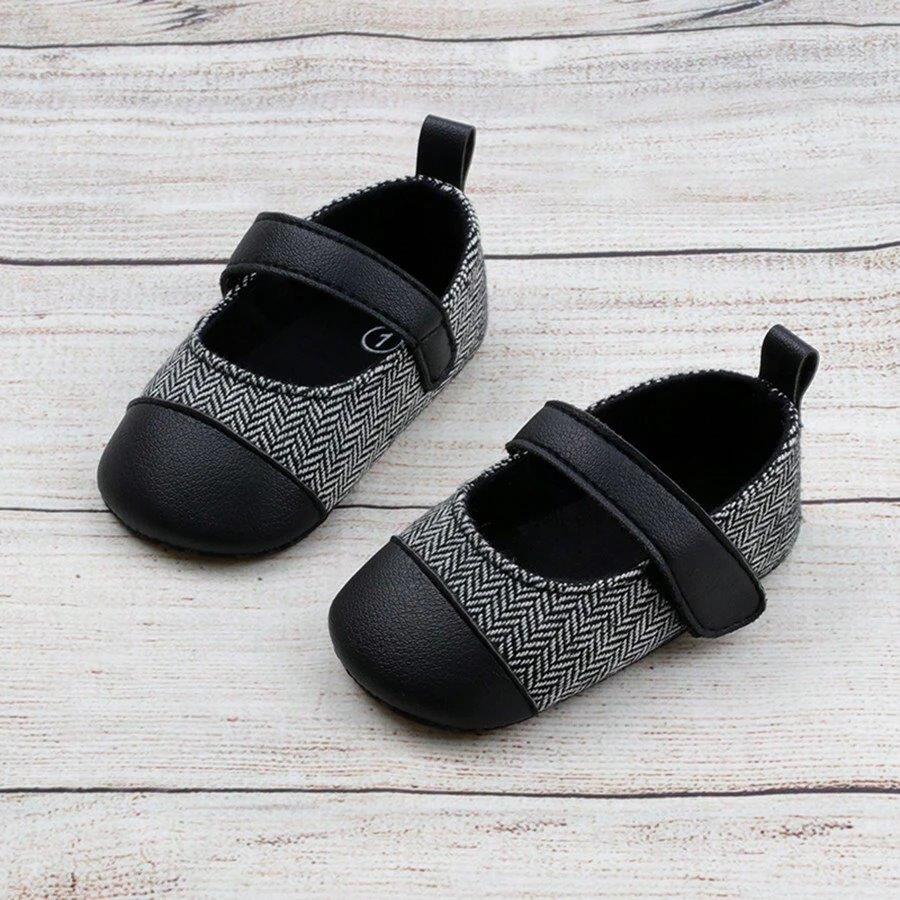 Baby Black Pattern Flats
