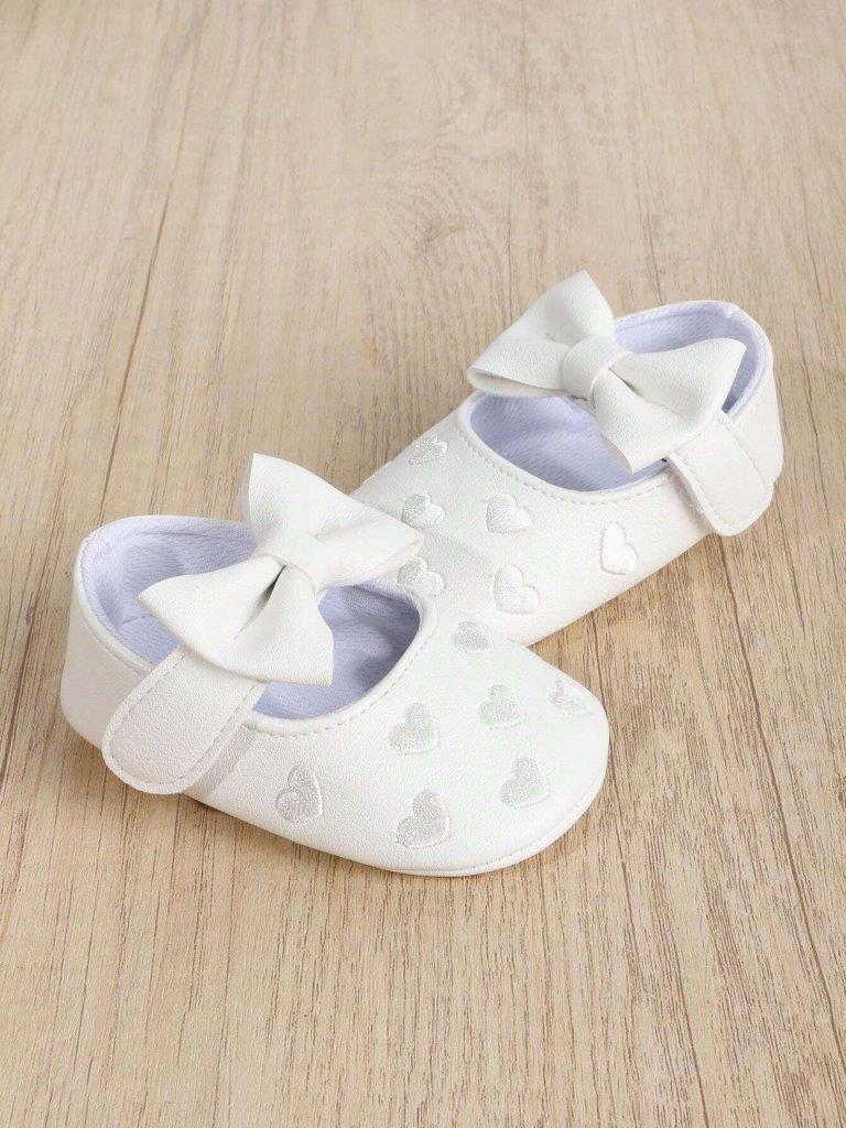 Baby White Heart Pattern Flats