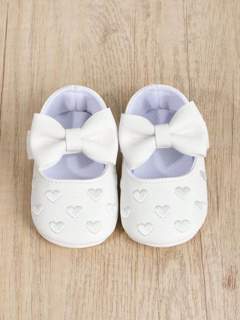 Baby White Heart Pattern Flats