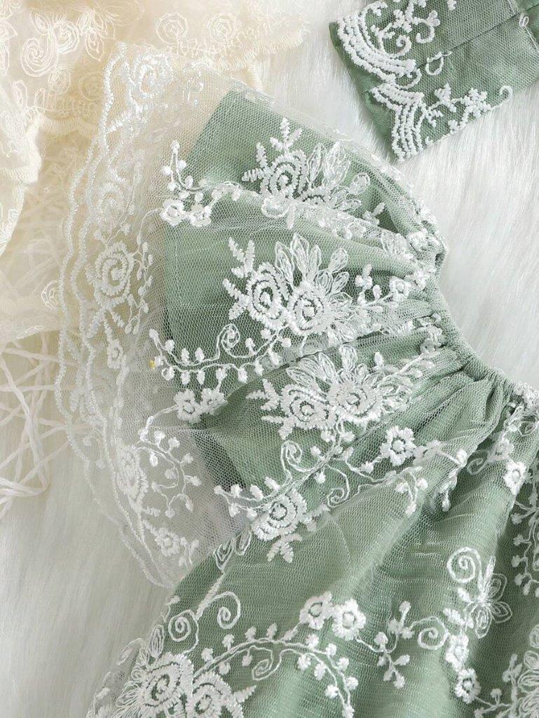 Baby Green Embroidery Lace Bodysuit Set