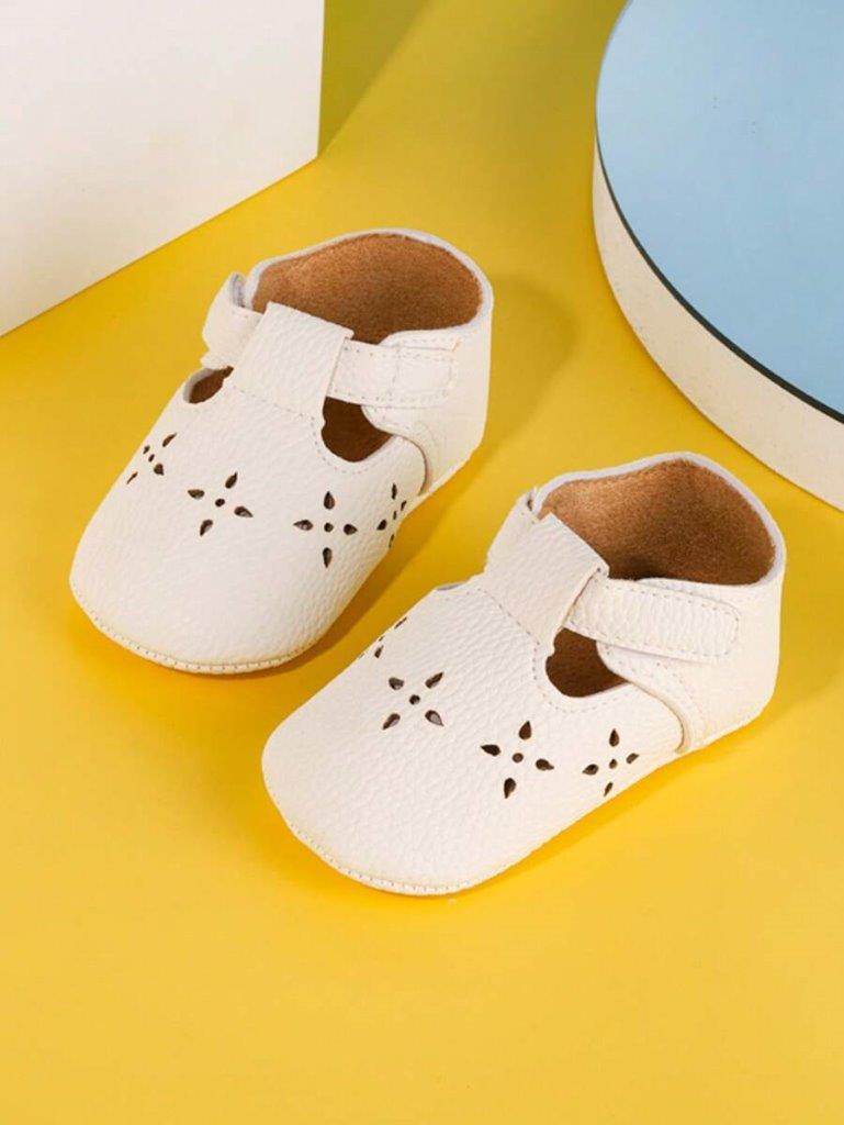 Baby White Pattern Fashion Flats