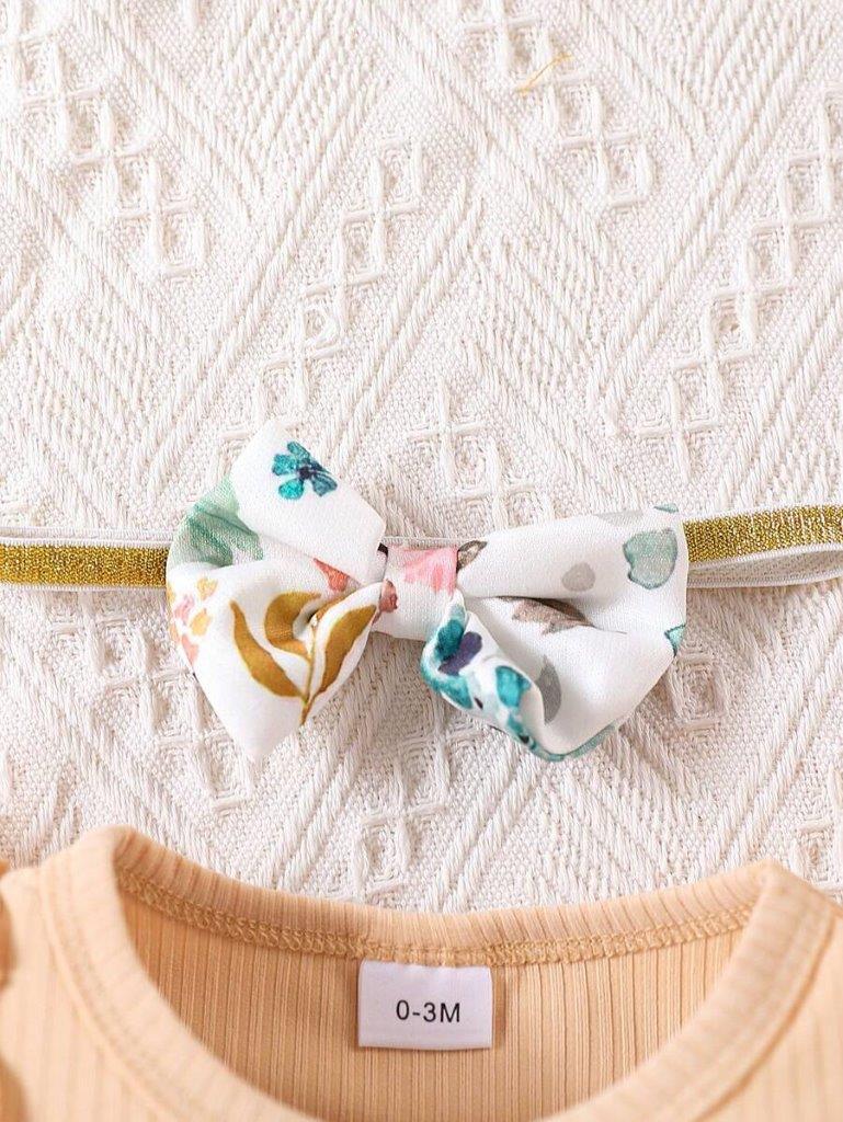 Baby Ribbed Bodysuit And Floral Shorts Set Apricot
