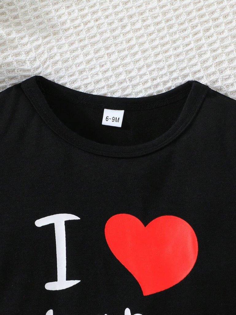 Baby I Love Papa Slogan Tee And Shorts Set
