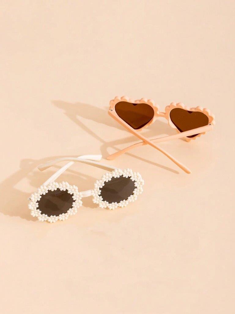 Kids 2 Piece Heart And Daisy Set Sunglasses