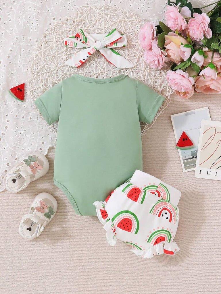 Baby Green Heart Print Bodysuit And Shorts Set
