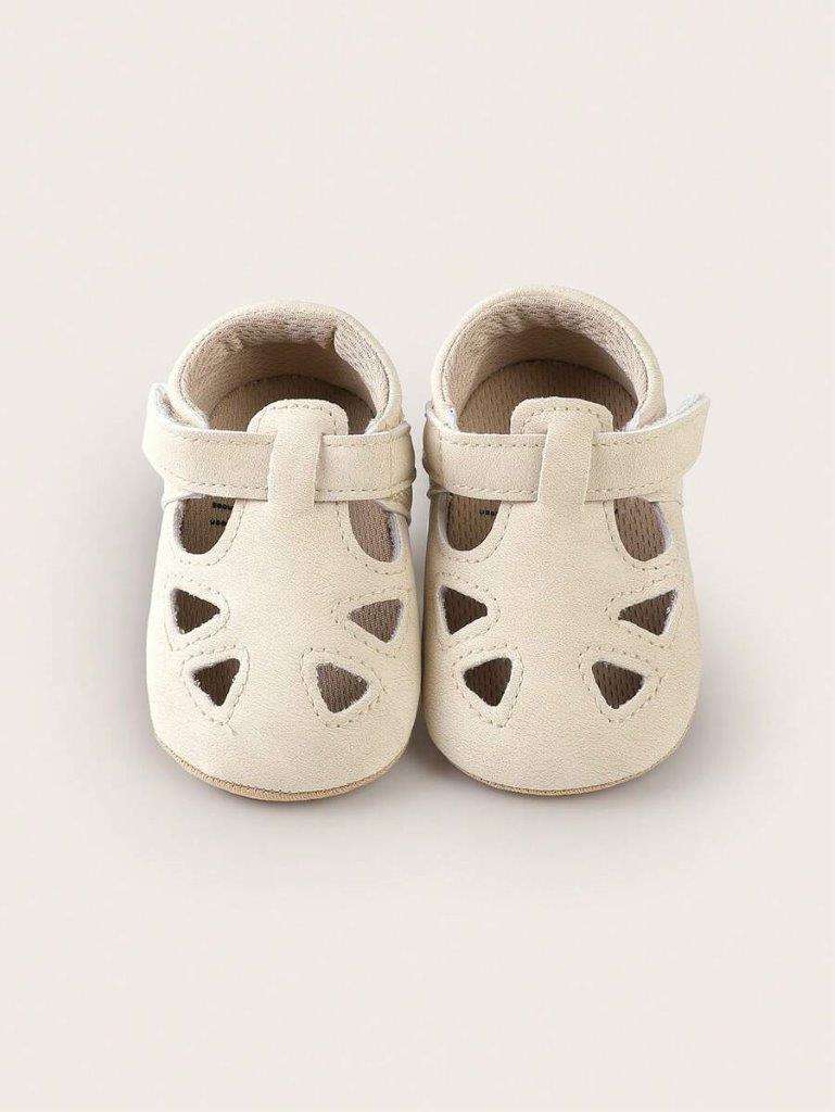 Baby Beige Pattern Leather Flats