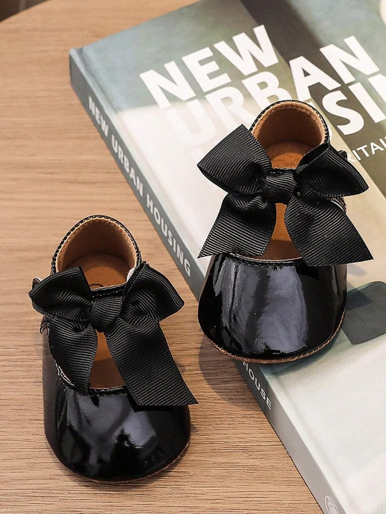 Baby Soft Sole Shiny Bow Flats Black