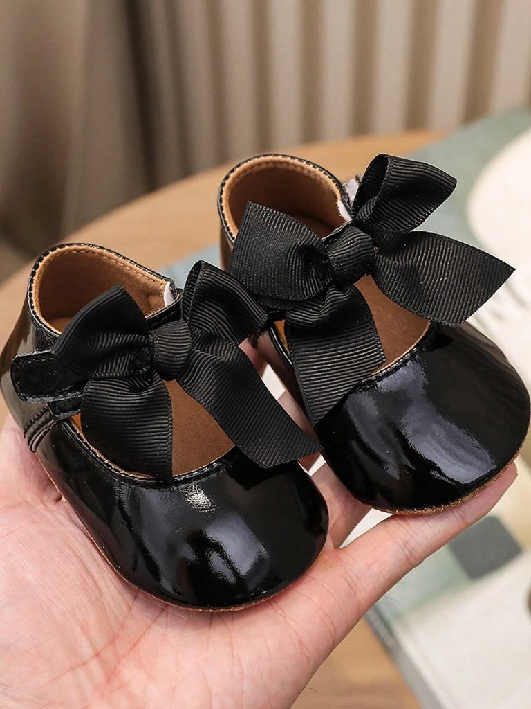 Baby Soft Sole Shiny Bow Flats Black