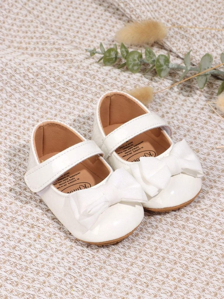 Baby Anti Slip Shiny Bow Flats White