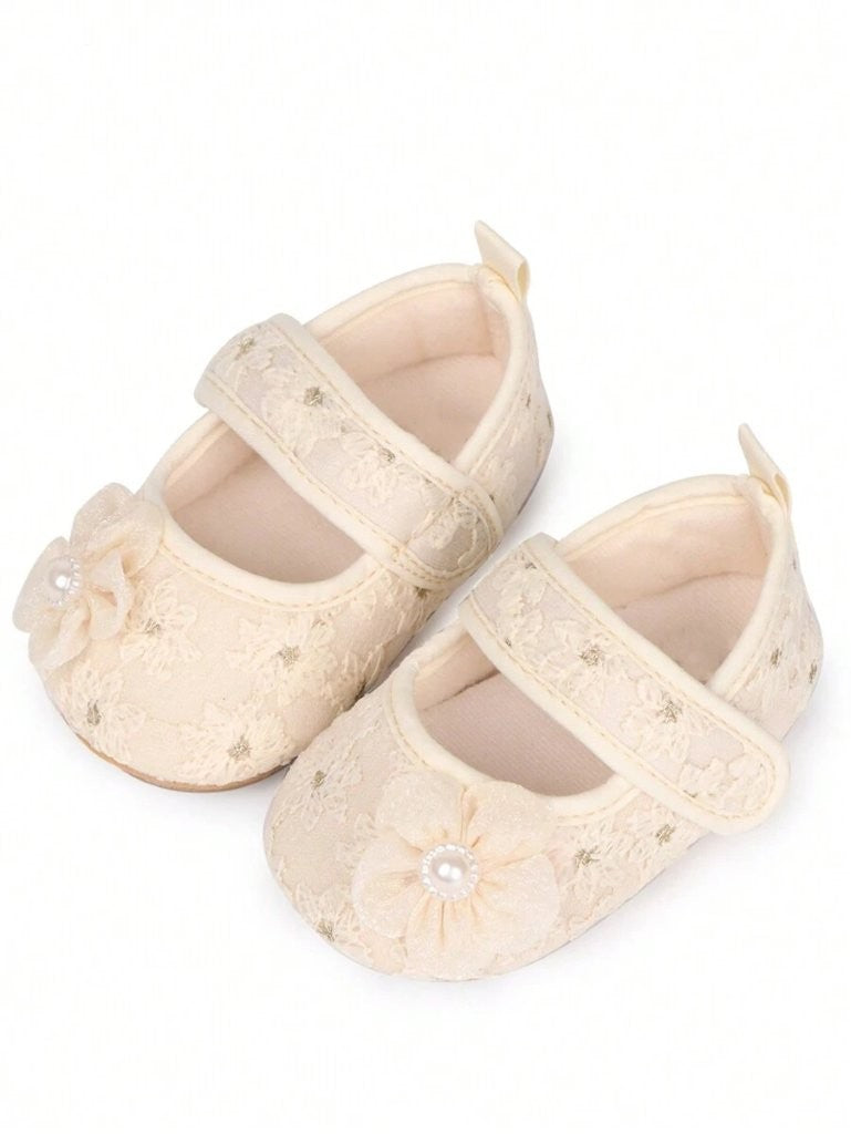 Baby Apricot Side Flower Embroidered Shoes