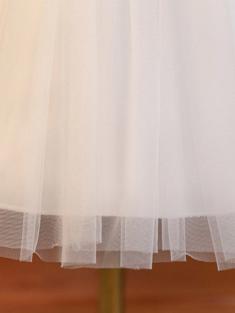 Baby White Elegant 3D Flower Pattern Mesh Dress