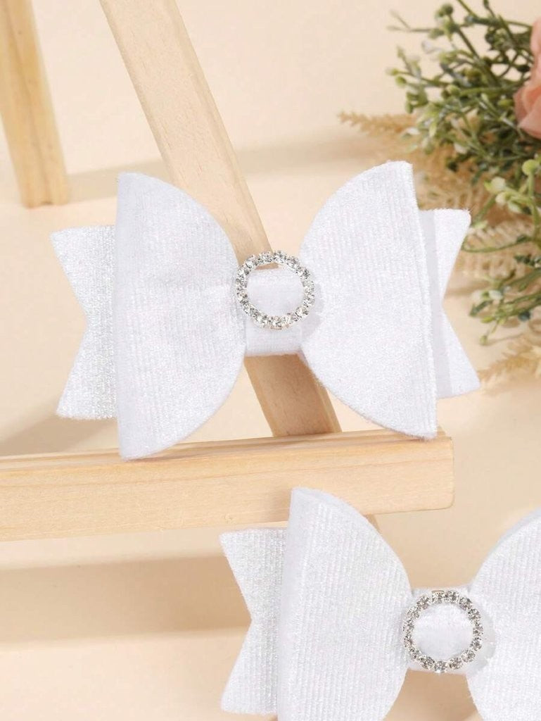 2 Piece Round Rhinestone Hairclips White