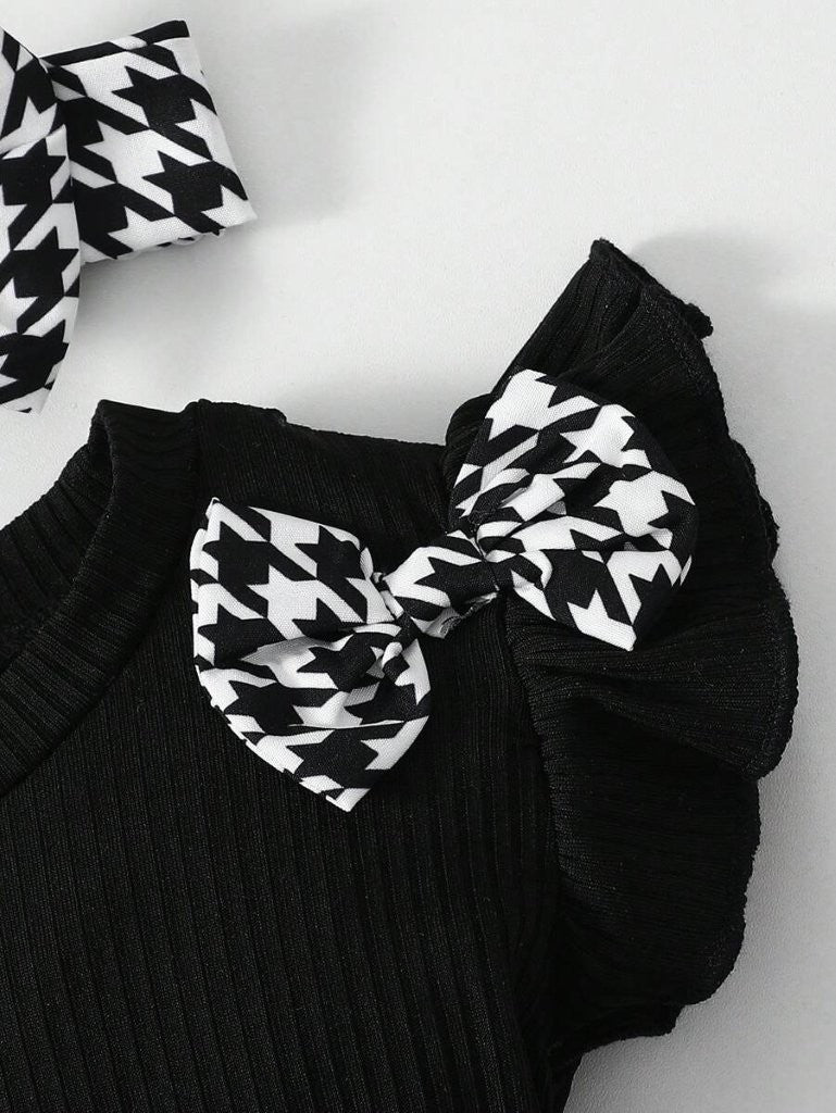 Baby Black And White Frilled Sleeve Bodysuit Dress Set