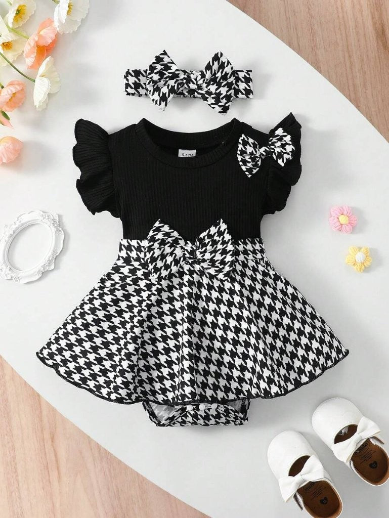 Baby Black And White Frilled Sleeve Bodysuit Dress Set