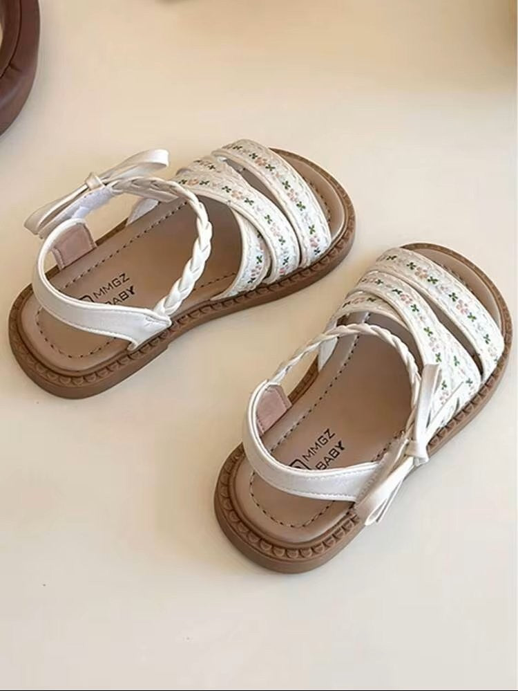 Baby White Fashionable Flower Pattern Strap Sandals