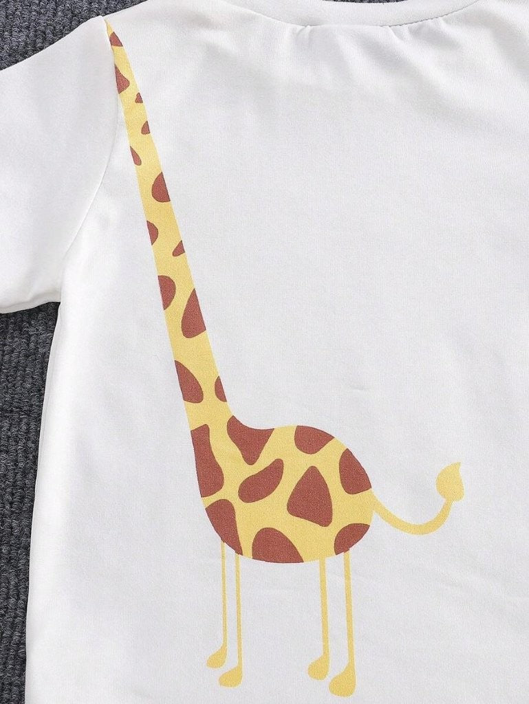 Baby Giraffe Print Tee And Shorts Set