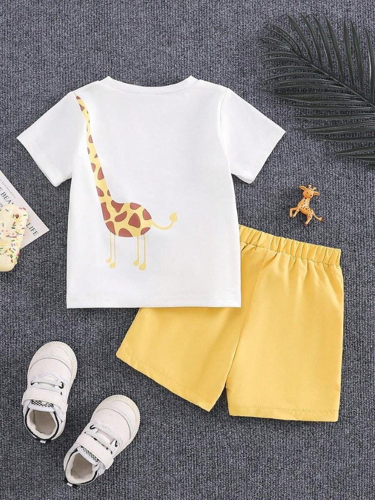 Baby Giraffe Print Tee And Shorts Set