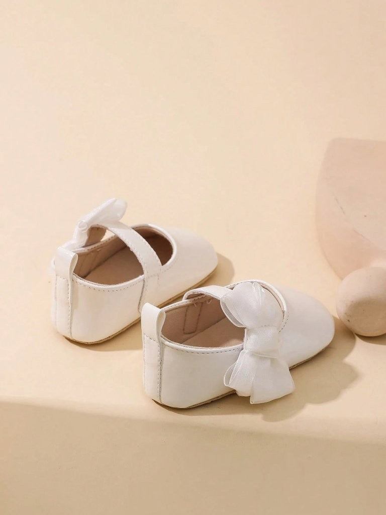 Baby White Shiny Side Bow Flats
