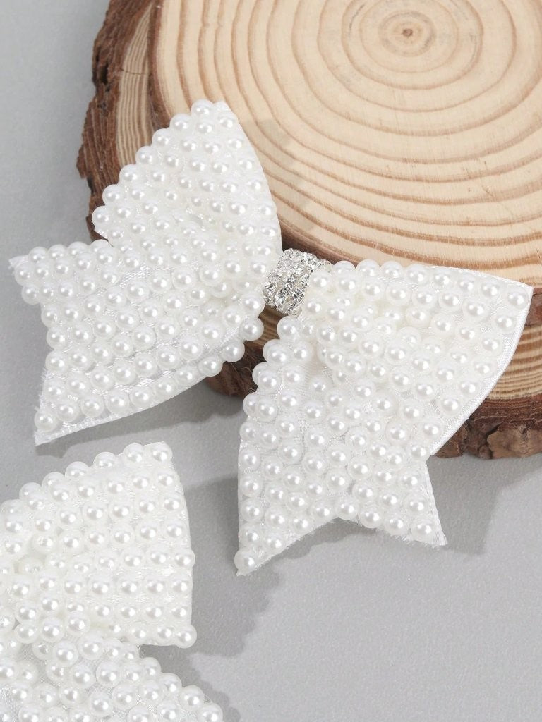 2 Piece Solid Pearl Hairclips
