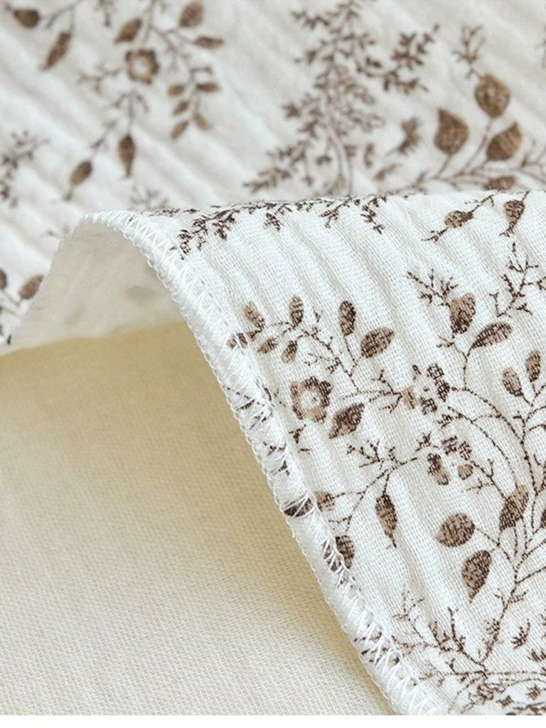 Baby Hibiscus Flower Pattern Muslin Blanket
