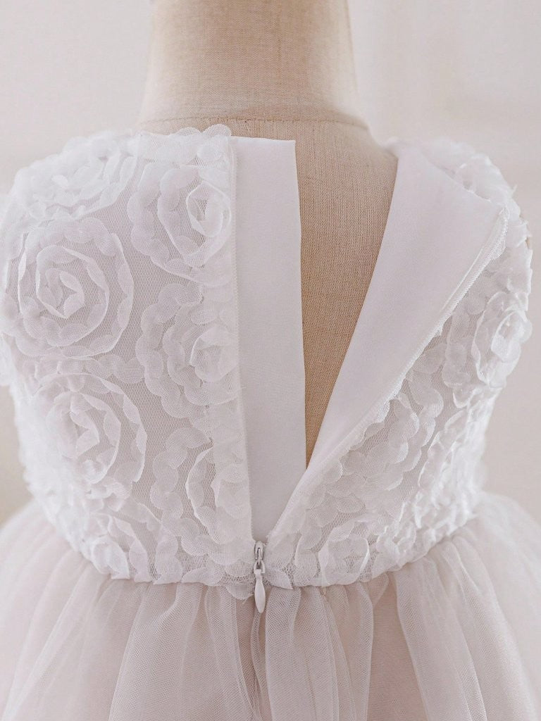 Baby Elegant 3D Flower Pattern Sleeveless Dress