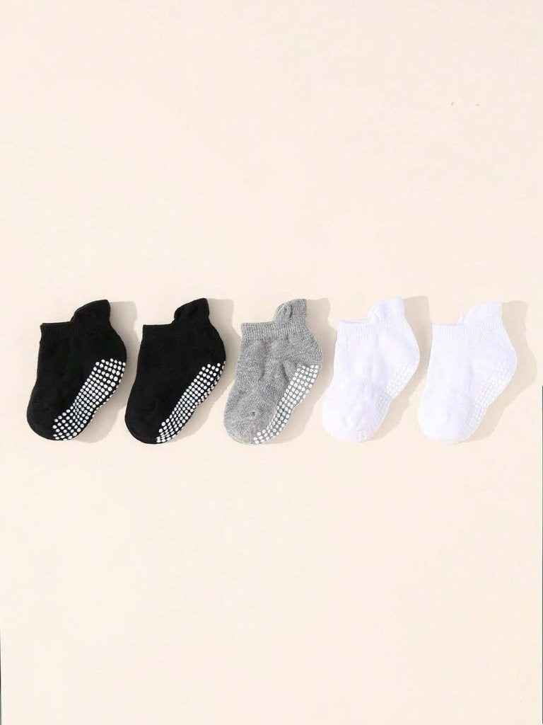 Baby Set of 5 Dotted Non Slip Socks (1-2Y)