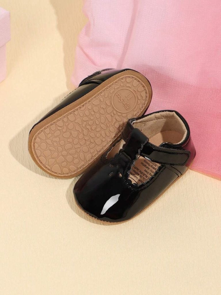 Baby Black Shiny Pattern Mary Jane Flats