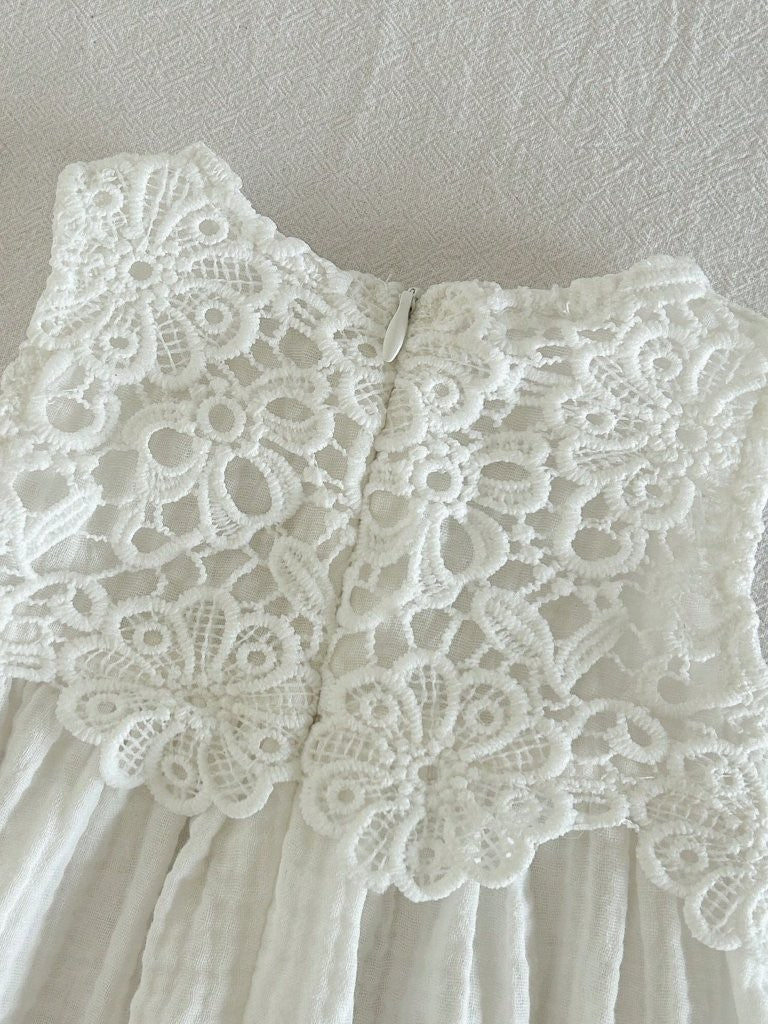 Baby White Lace A Line Round Neck Dress