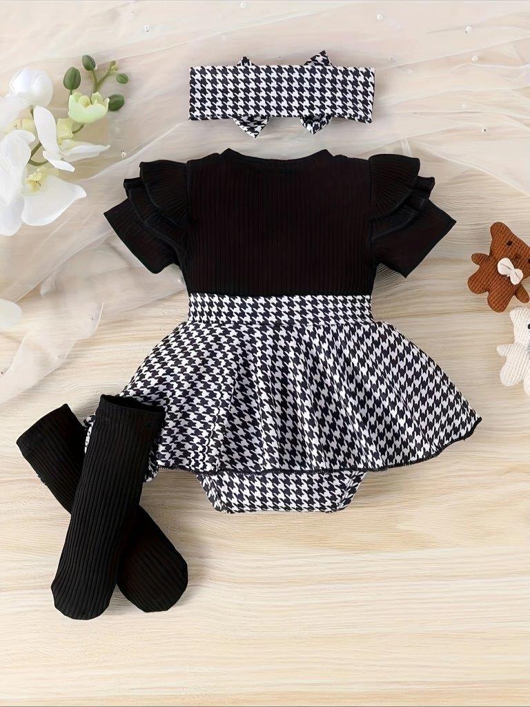 Baby 3 Piece Black And White Short Sleeve Bodysuit Dress Set
