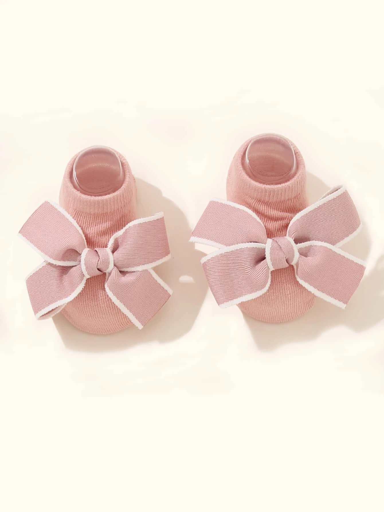 Cute Walk by Babyhug Fabric Socks With Bow Applique - White